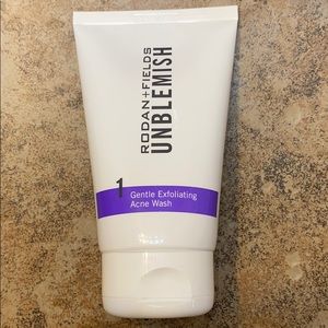 Rodan & Fields Unblemish Acne Wash